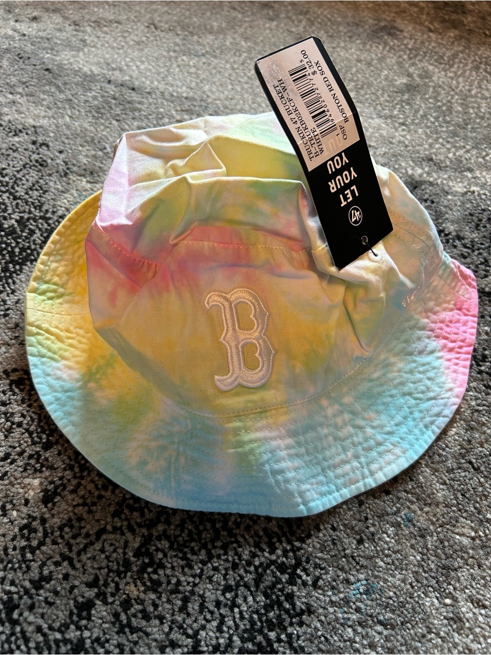 NWT Boston Red Sox White Rainbow Tie Dye Bucket Hat 47 Brand